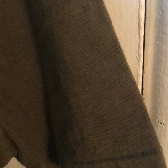Lucky Brand Single Stitch Olive Green T-shirt - Picture 3 of 7